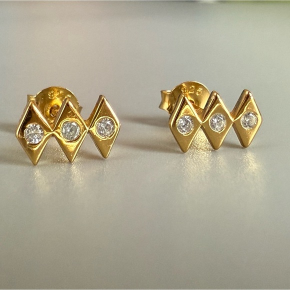 14k Gold Vermeil Geometric Earrings with Dazzling Gemstones - Picture 7 of 12
